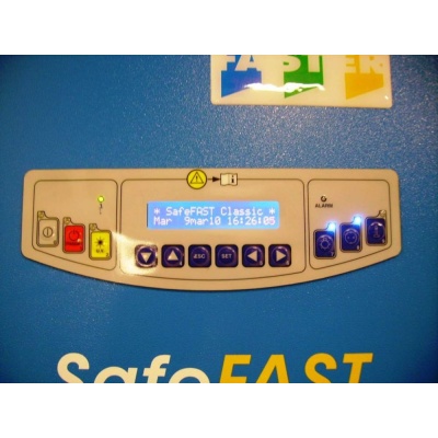 microbiological-safety-cabinet-safefast-classic-keyboard