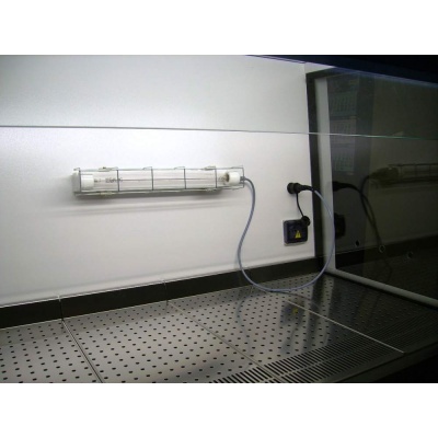 microbiological-safety-cabinet-safefast-classic-optional-magnetic-uv-light